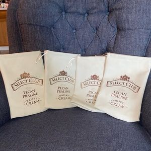 four faux leather bags Select Club Pecan Praline Whisky Cream drawstring bags